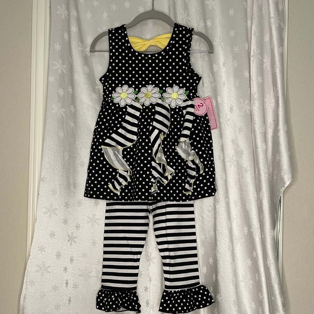 Nannette 2 pc. Girls Daisy's and Polka dots, Size 6 Tall